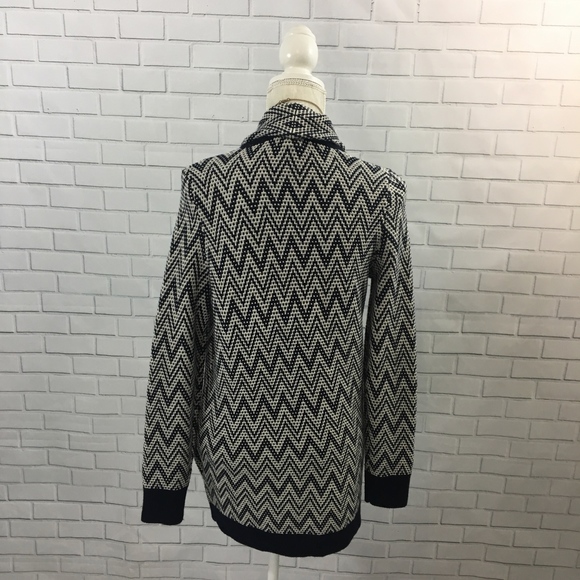 Merino Wool Blend Black and Cream Open Cardigan - Picture 5 of 7